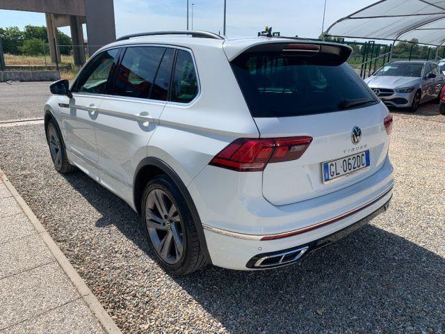 VOLKSWAGEN Tiguan 2.0 TDI 150 CV SCR DSG R-Line