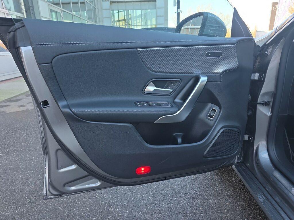 Mercedes CLA 180 180 D Progressive Advanced 8G-DCT