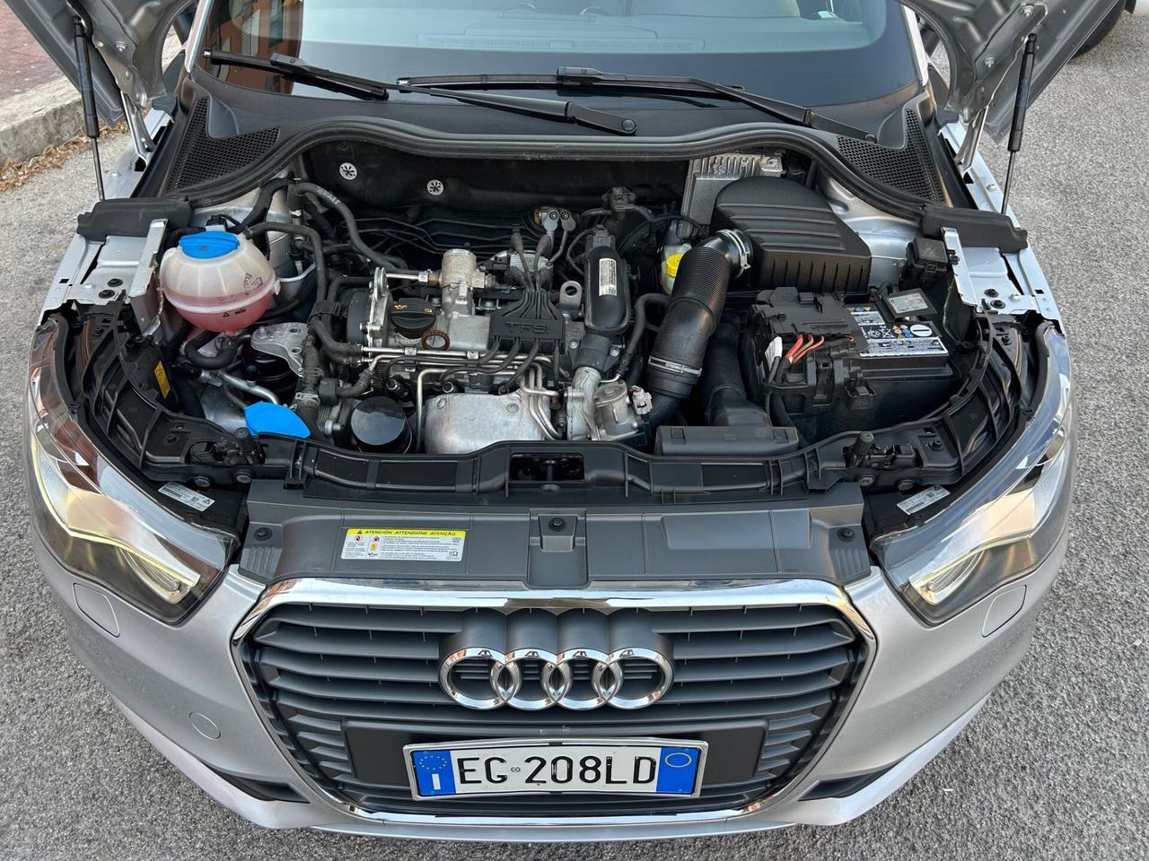 Audi A1 1.2 TFSI Ambition solo 71000 km !!!!