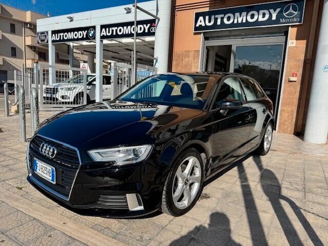 Audi A3 SPORTBACK 1.6 TDI Sport NAVI LED CRUISE PDC