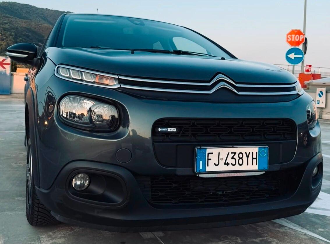 Citroen C3 PureTech 82 Shine GUIDABILE DA NEOPATENTATI