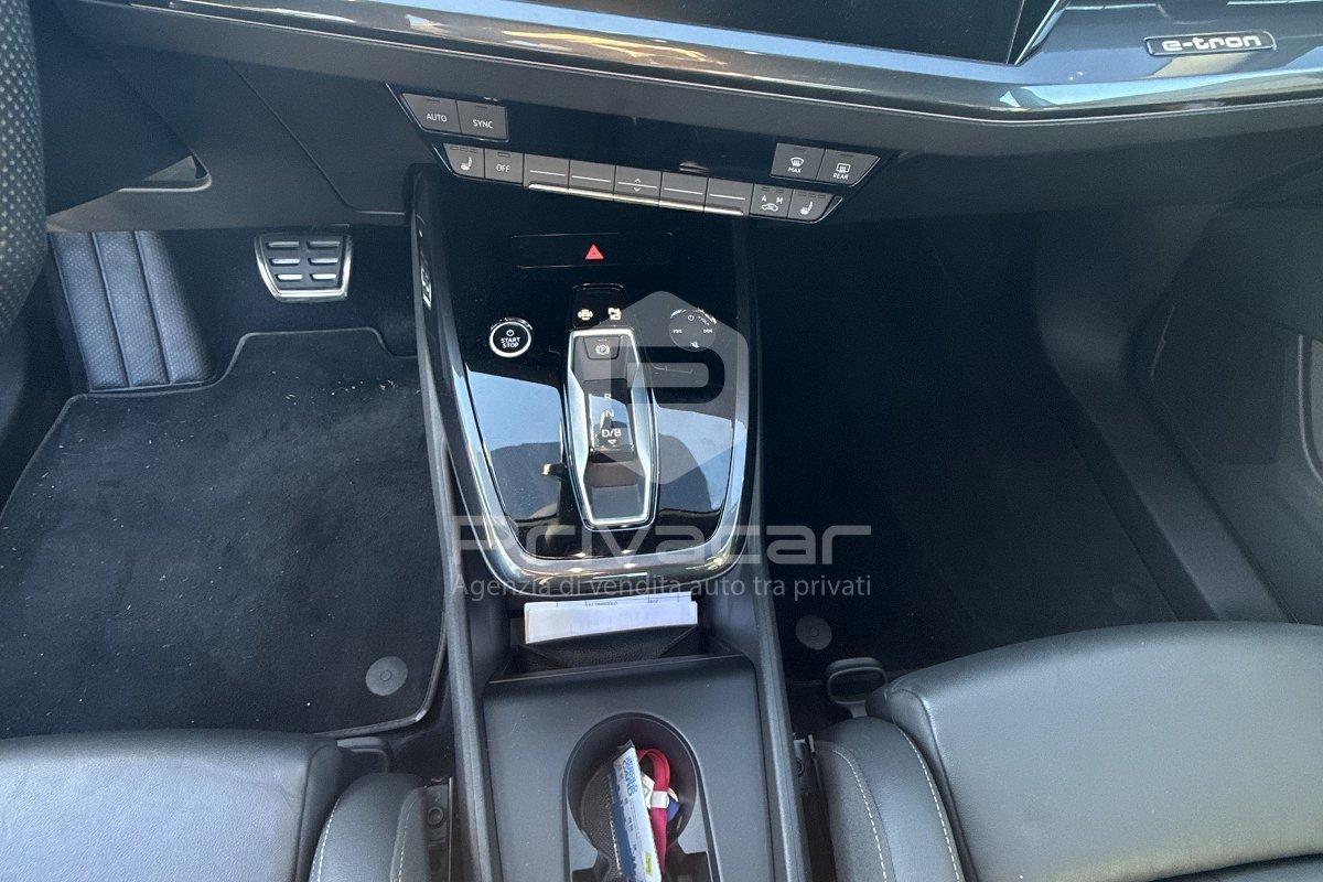 AUDI Q4 SPB 50 e-tron quattro S line edition