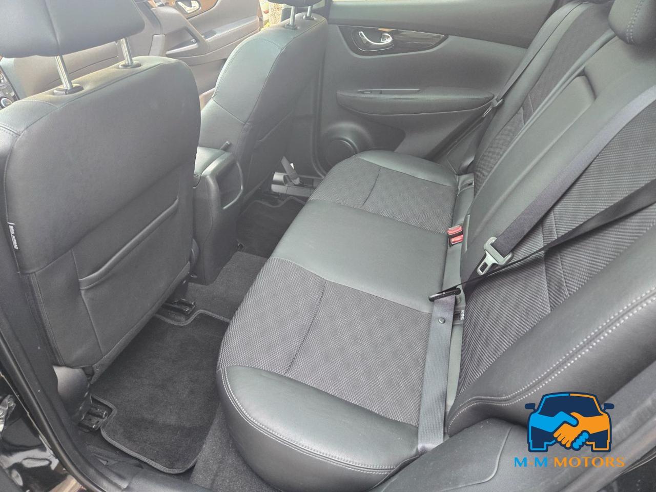 NISSAN Qashqai 1.5 dCi Tekna Plus