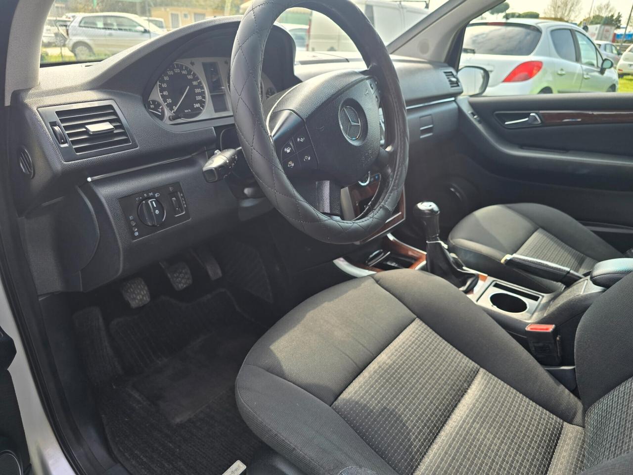 Mercedes B 180 200 CDI