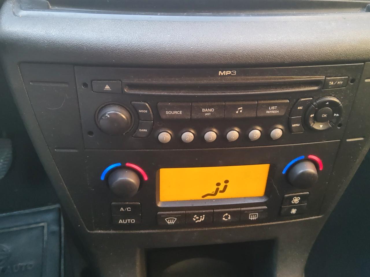 Citroen C4 1.6 HDi 90CV airdream VTR