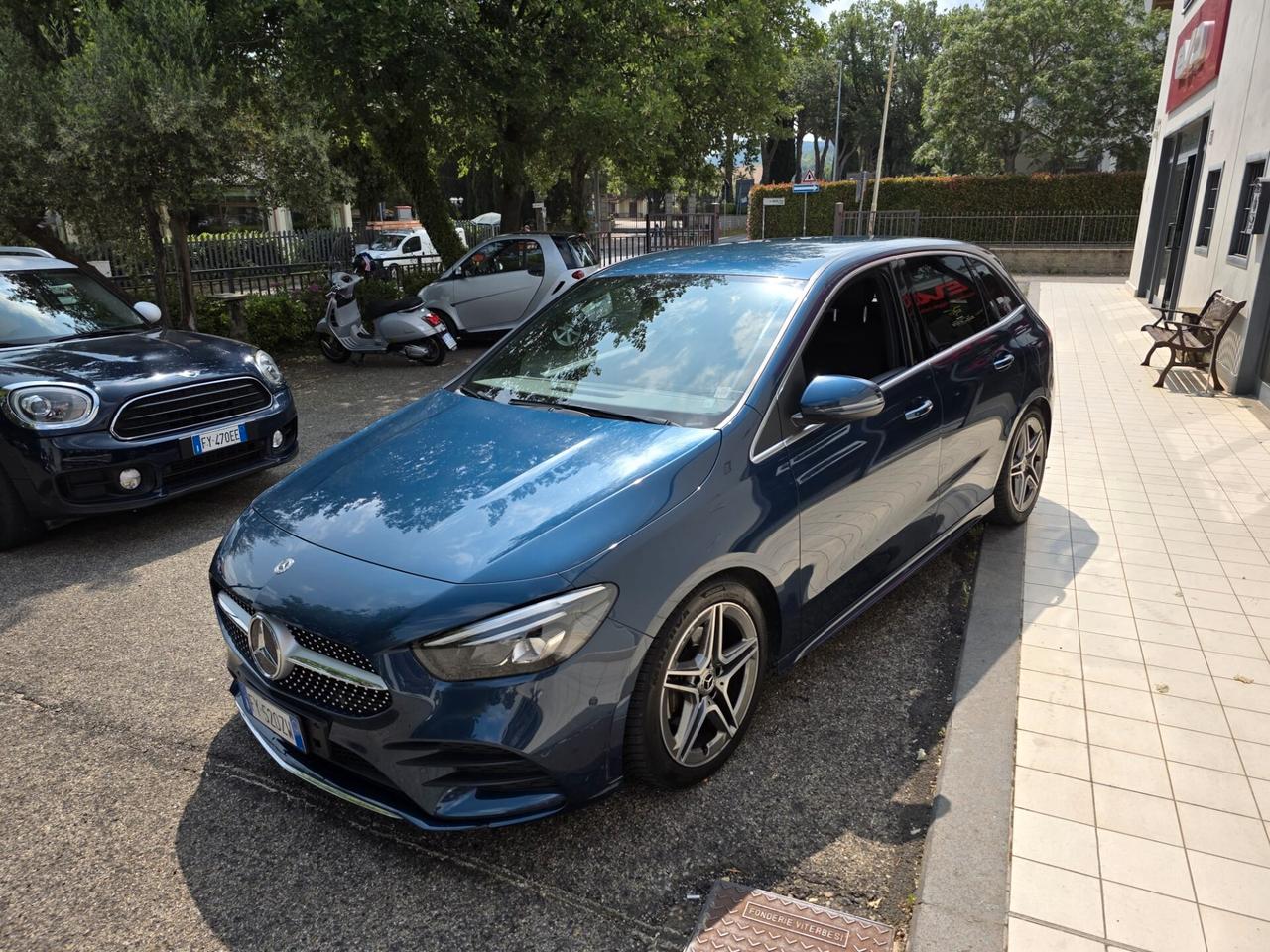 Mercedes-benz B 180 B 180 d Automatic Premium