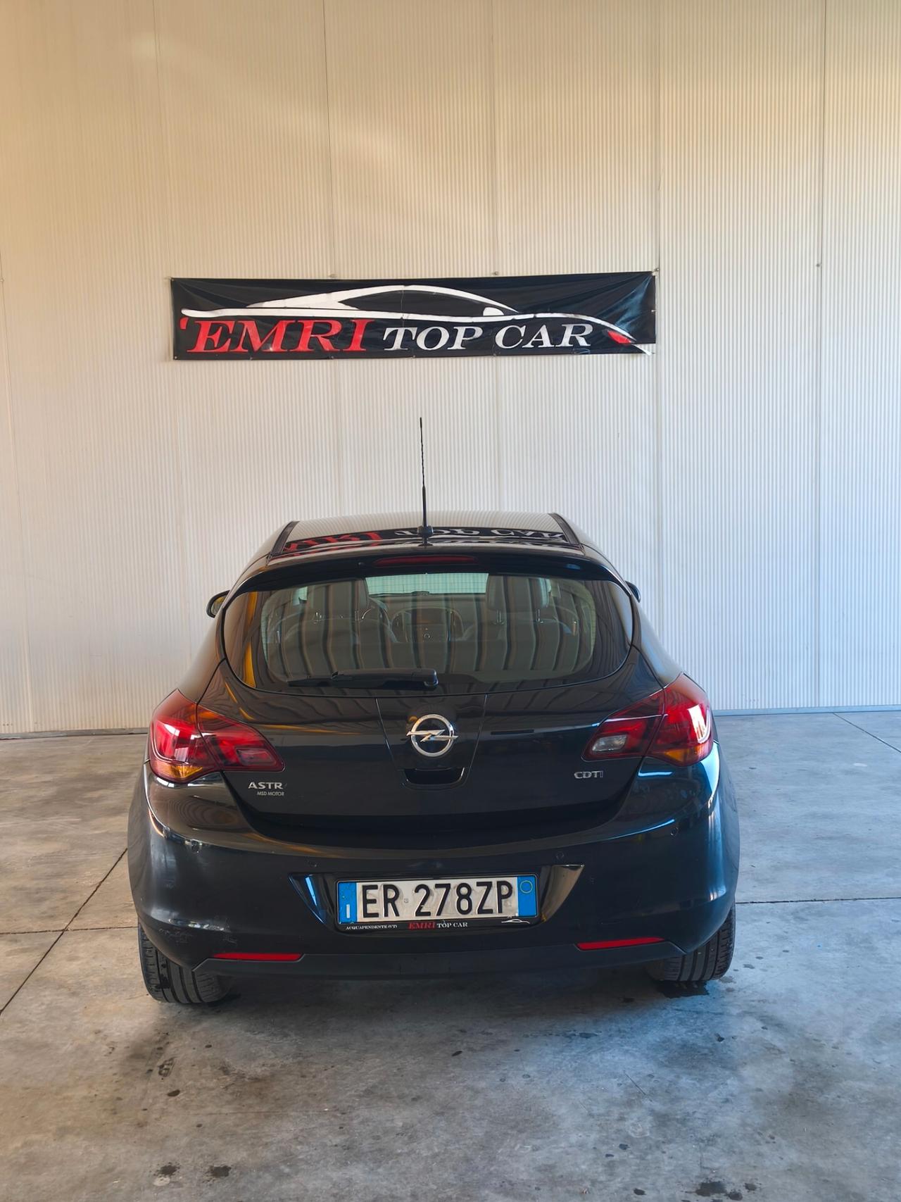 Opel Astra 1.7 CDTI 110CV 5 porte