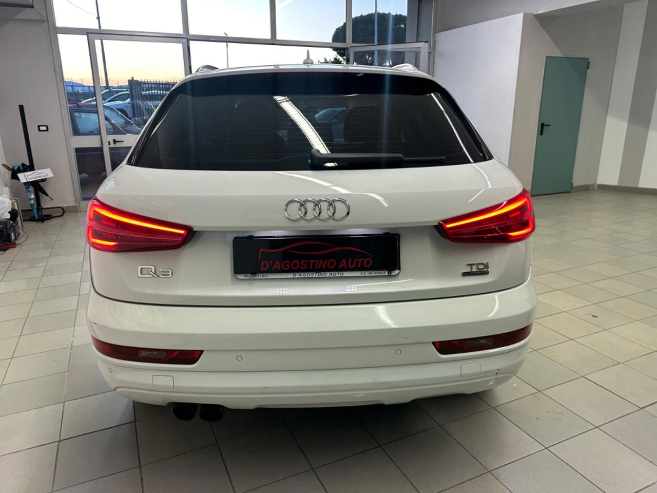 Audi Q3 2.0 TDI 150 CV Quattro S tronic Sline