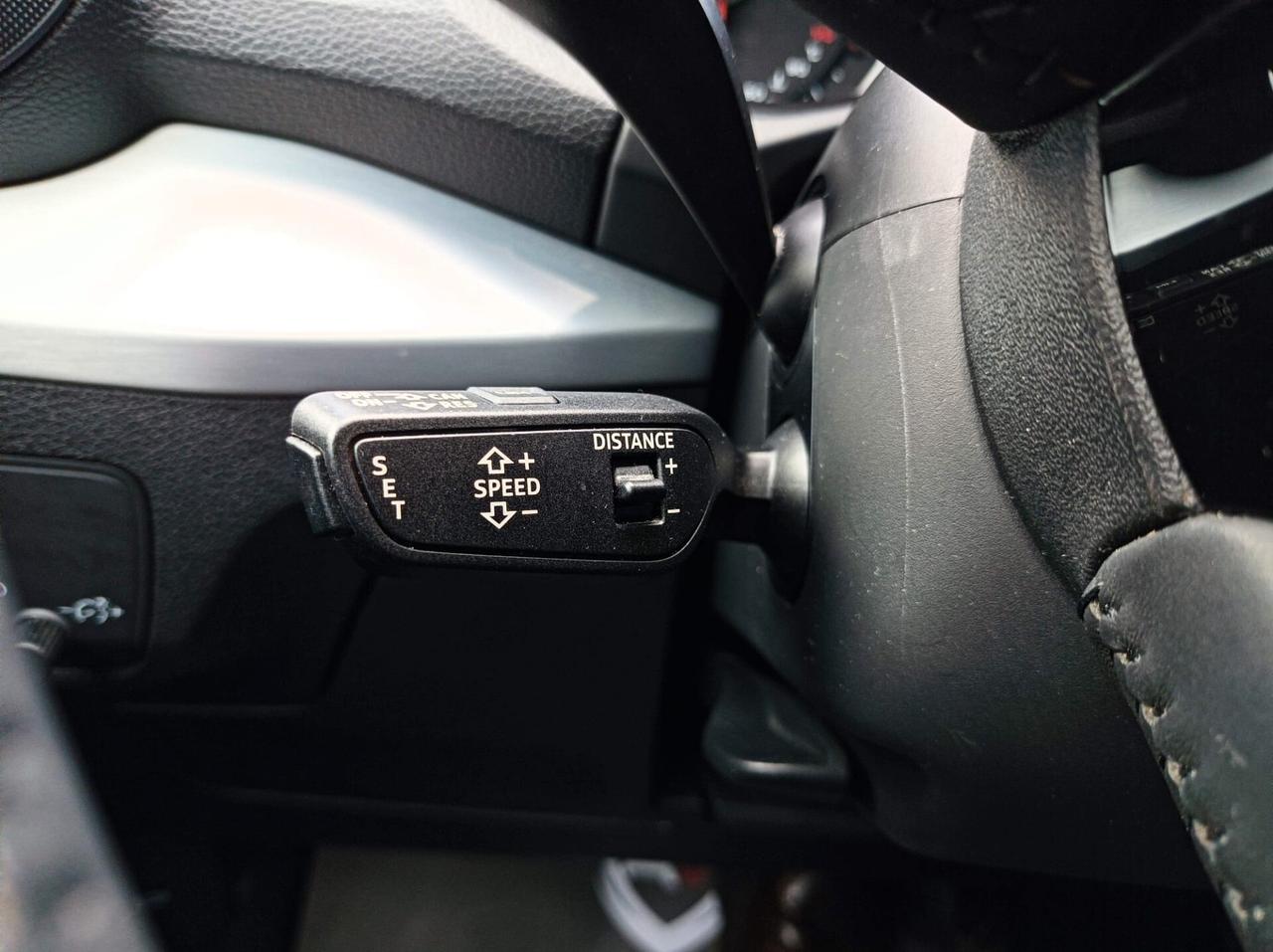 Audi Q2 30 TDI S tronic Business