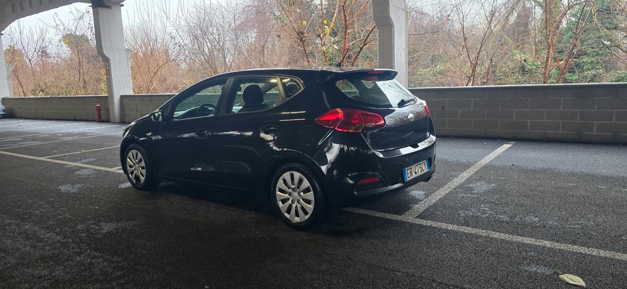 Kia Ceed cee'd 1.4 GPL 5 porte Active
