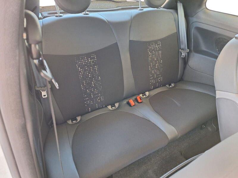 FIAT 500 1.0 Hybrid 70 CV Connect