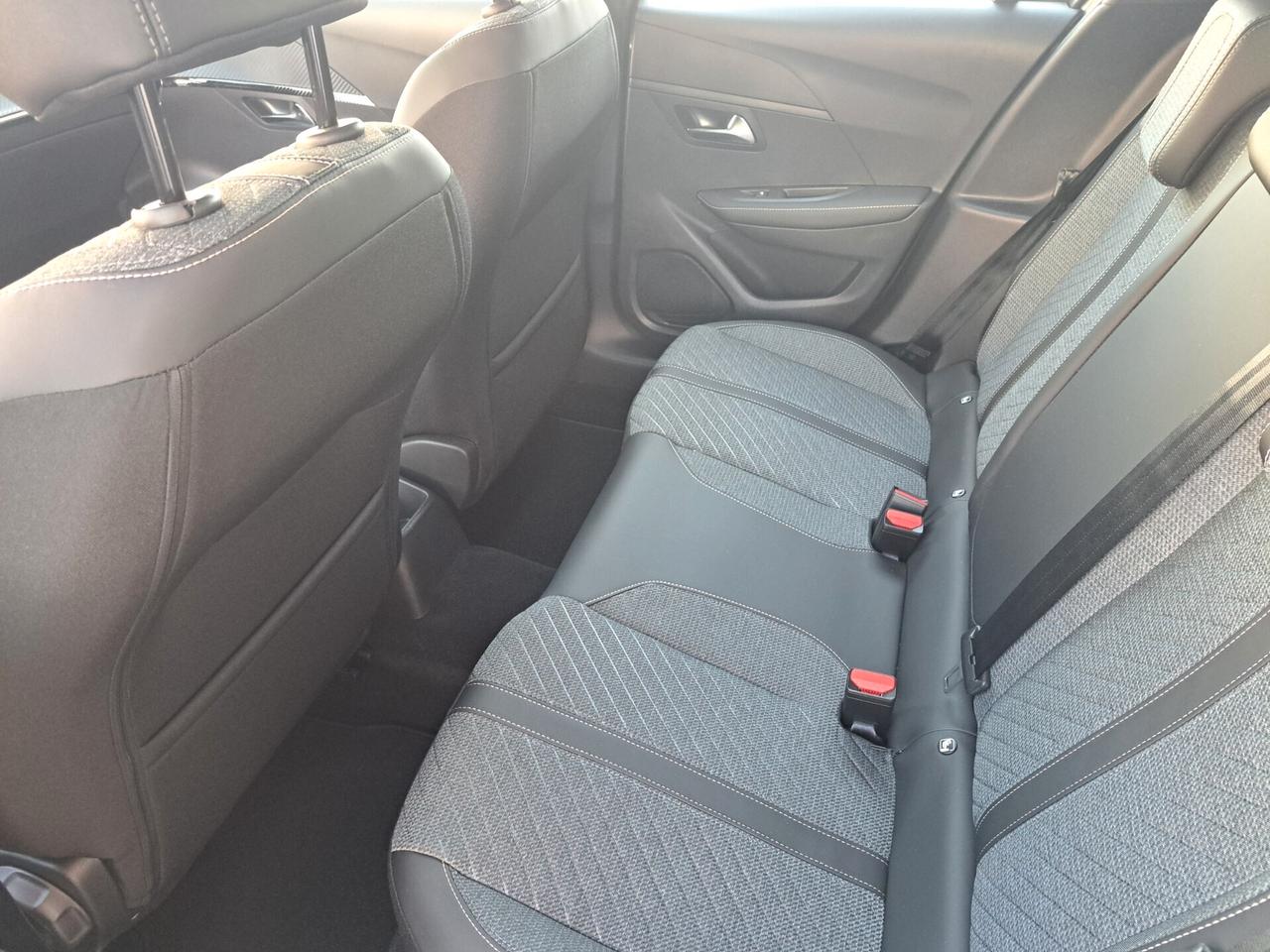 Peugeot 208 STYLE 75 CV NEOPATENTATI, NESSUN OBBLIGO FINANZIARIO !!
