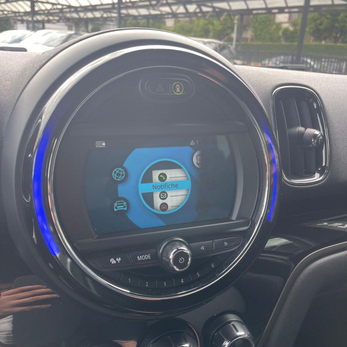 MINI - Countryman - Cooper D Busin. ALL4 Aut.