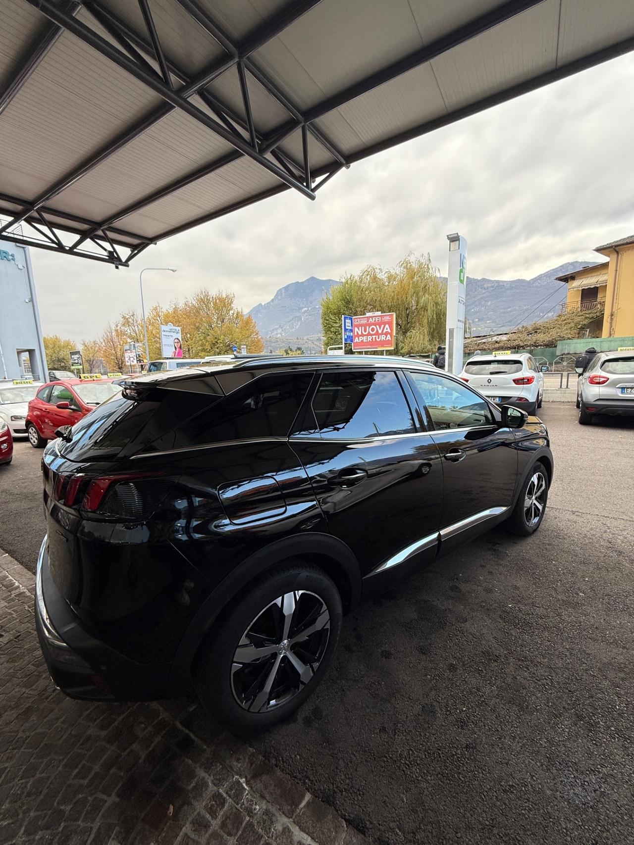 PEUGEOT 3008 BlueHDi 130 S&S EAT8 GT Line