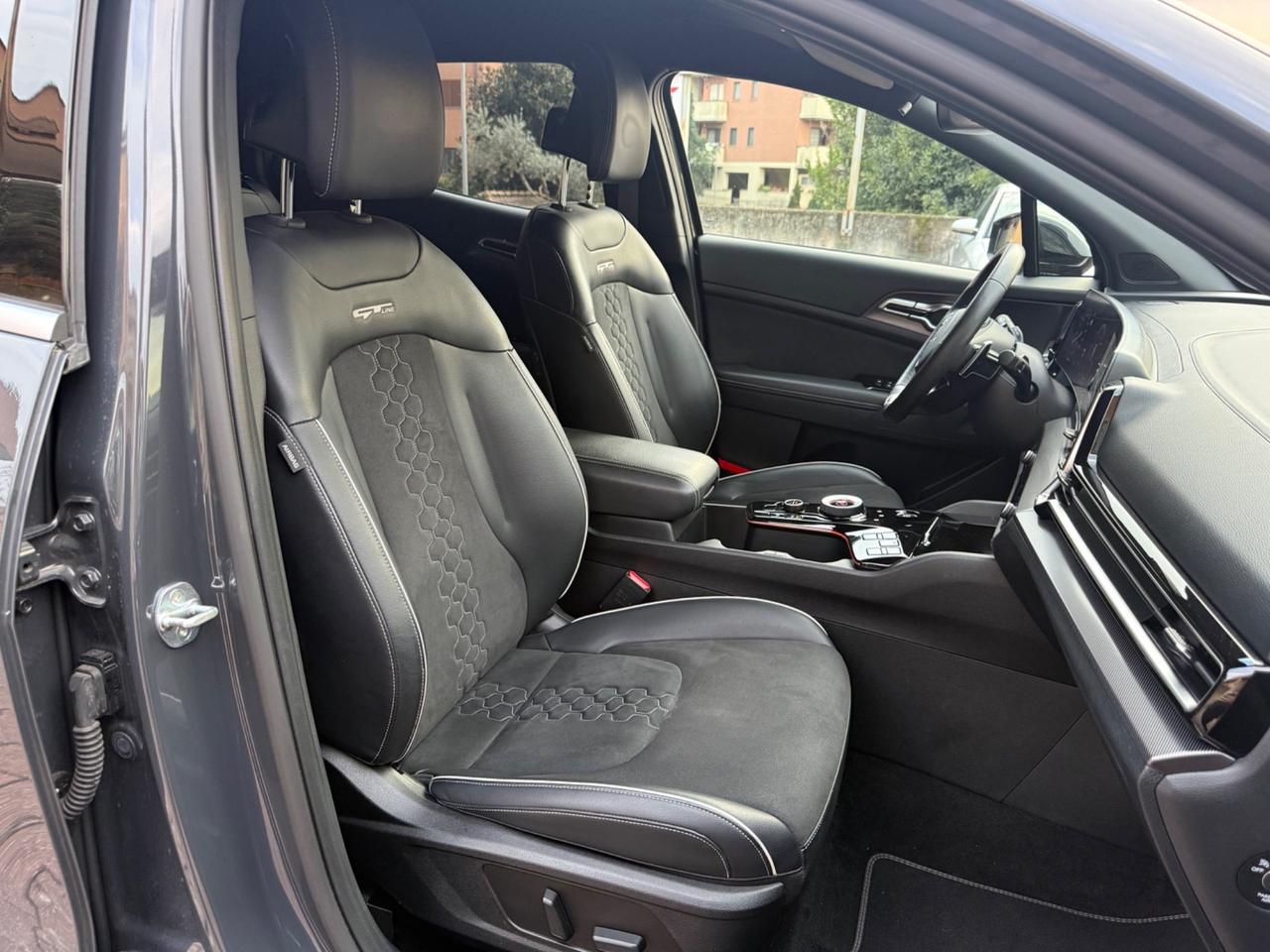 Kia Sportage 1.6 TGDi HEV AWD AT GT-line