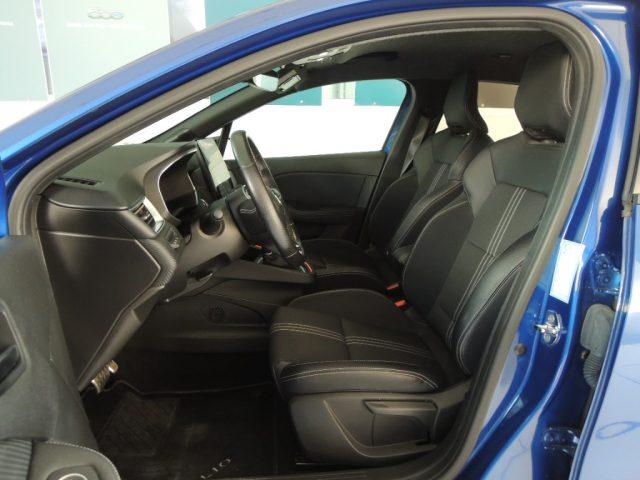 RENAULT Clio Full Hybrid E-Tech 145 CV 5 porte Engineered