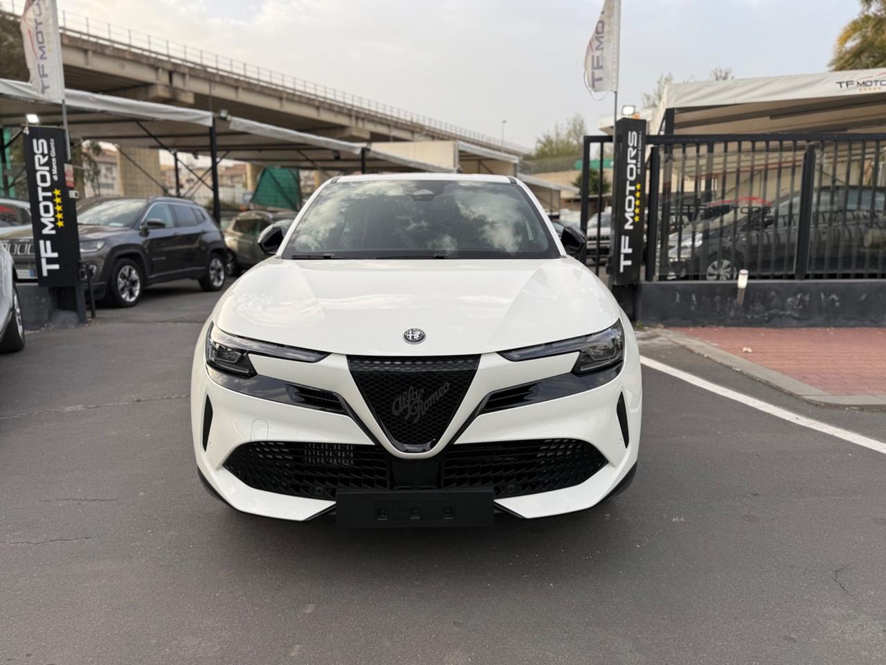 Alfa Romeo Junior 1.2 145 CV Hybrid eDCT6 Speciale KM 0
