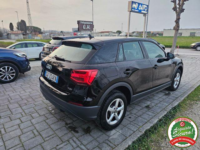 AUDI Q2 30 TDI Business