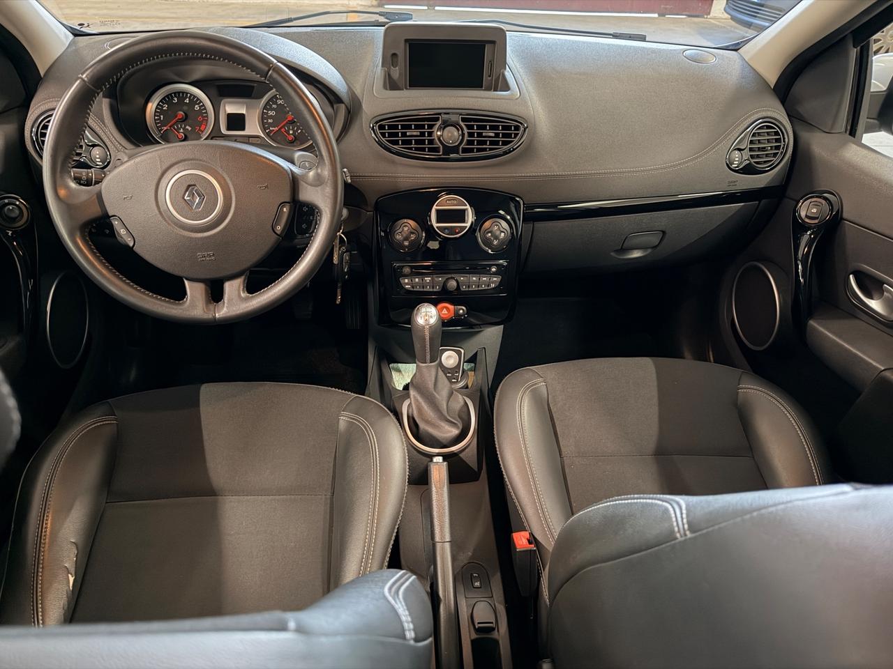 Renault Clio 1.2 16V 5 porte Dynamique