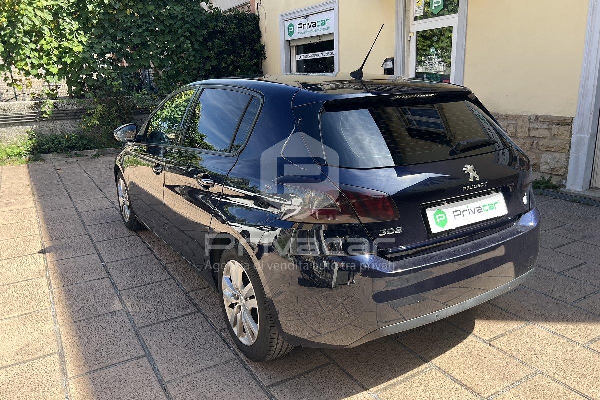 PEUGEOT 308 BlueHDi 130 S&S Tech Edition