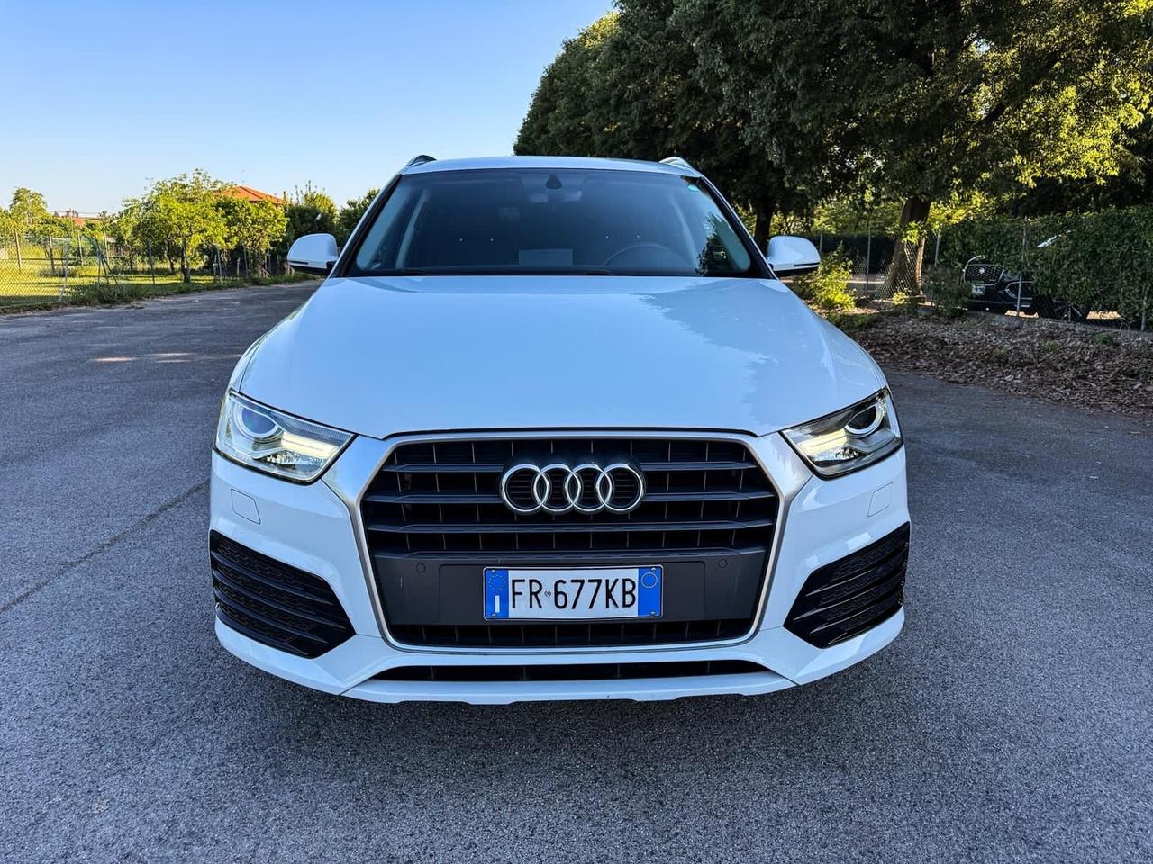 Audi Q3 2.0 TDI 120 CV Sport