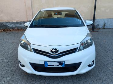 Toyota Yaris 1.3 5 porte Lounge