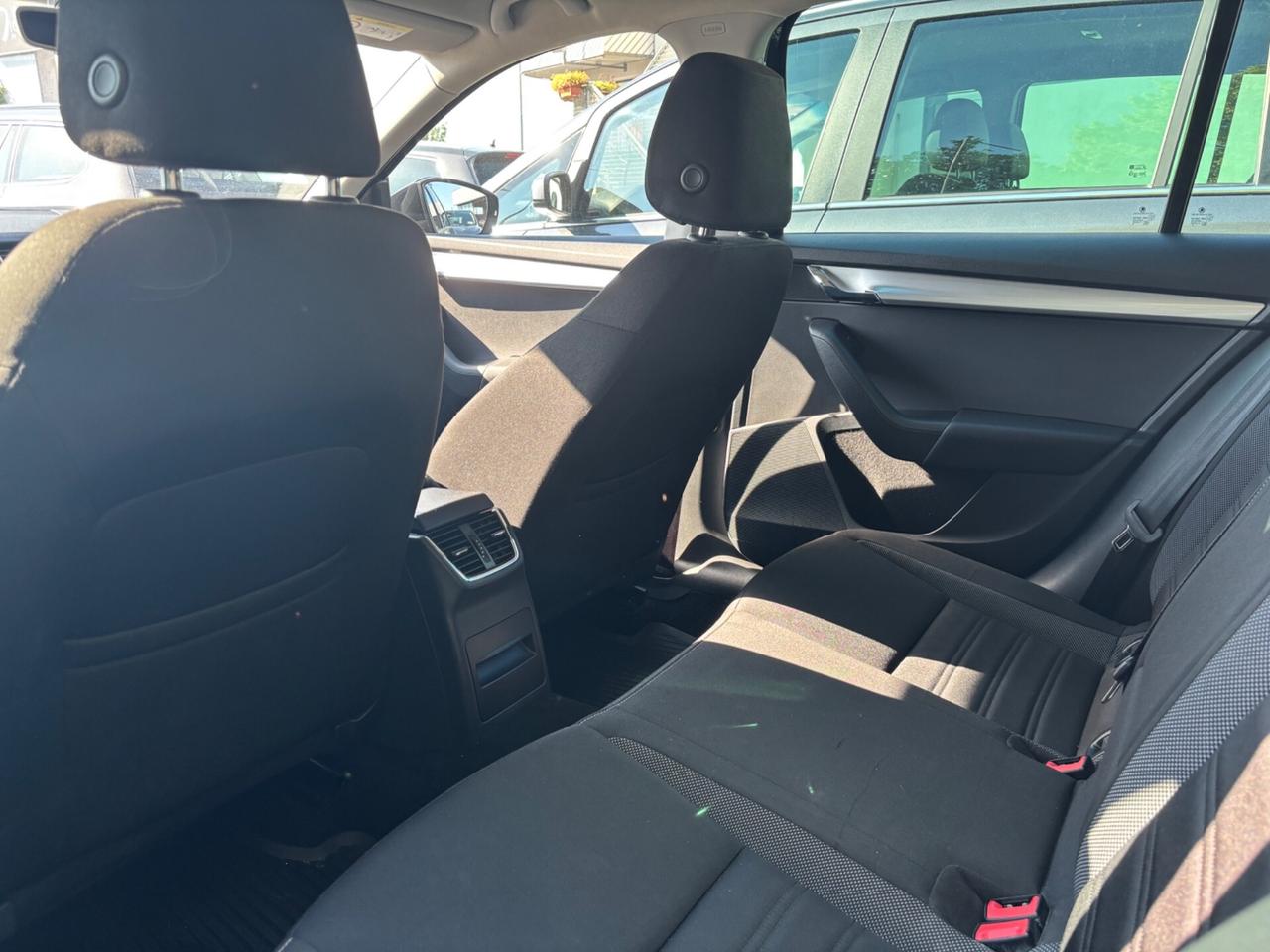 Skoda Octavia 1.6 Diesel Neopatentati Cambio Automatico