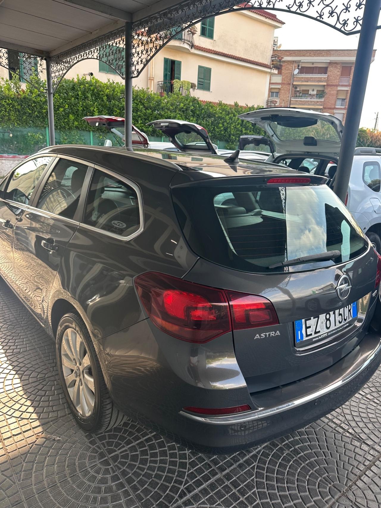 Opel Astra 1.6 CDTI EcoFLEX S&S Sports Tourer Cosmo