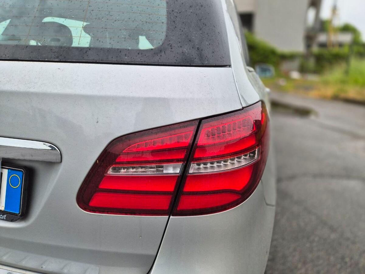 Mercedes Classe B 180 d Premium Next auto