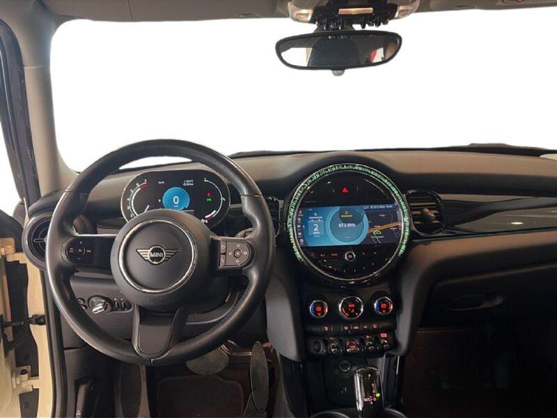 MINI Mini 5 porte Mini 5p 1.5 Cooper Classic auto