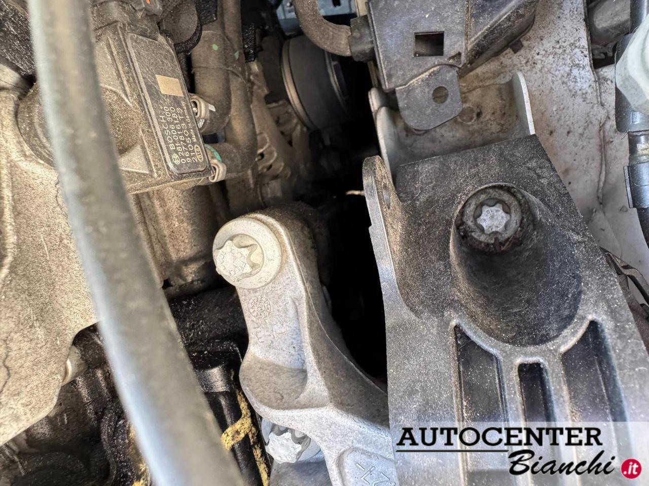 Peugeot 208 5 Porte 1.5 bluehdi Like s&s 100cv