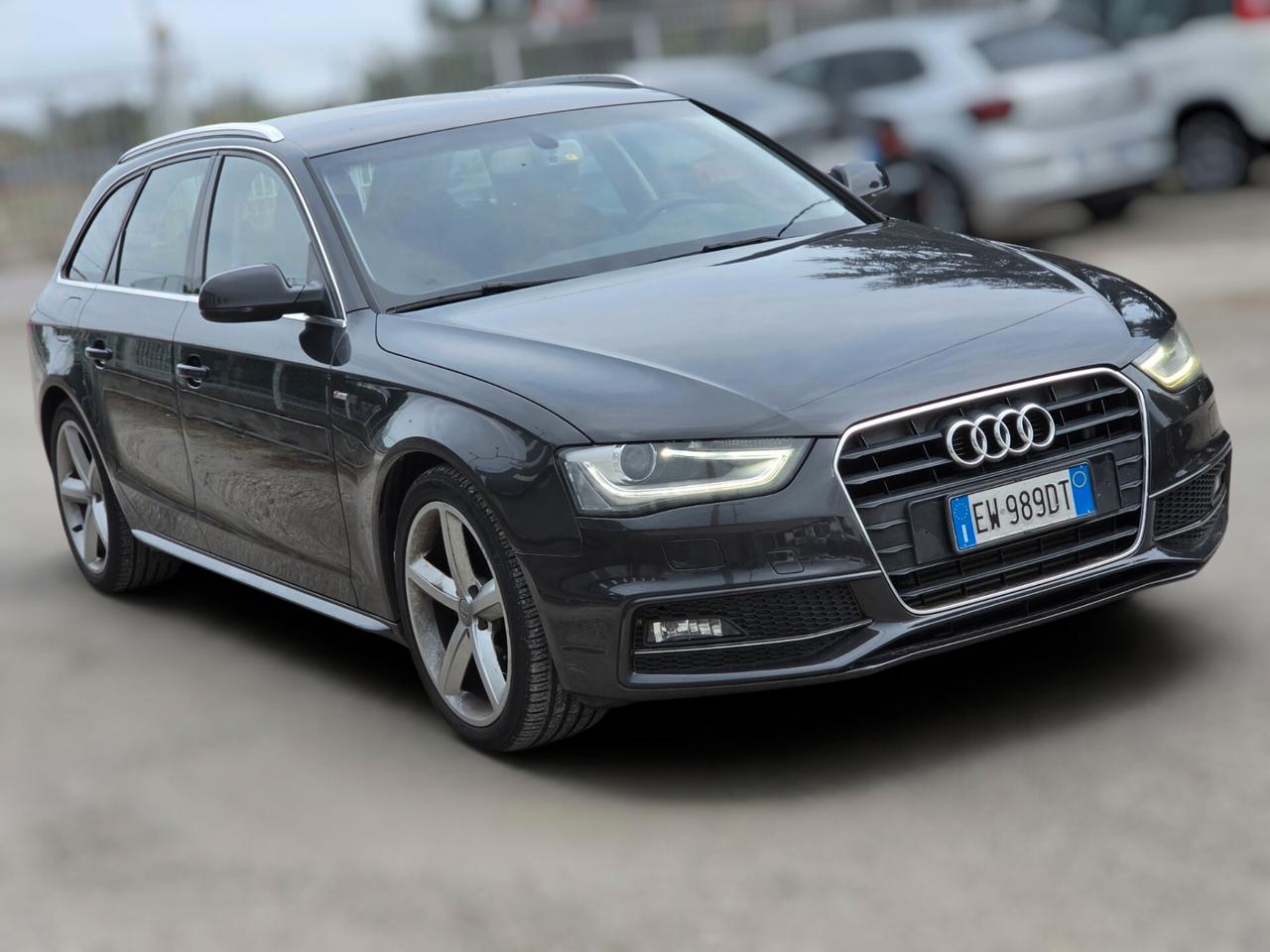 Audi A4 Avant 2.0 TDI 136CV S-Line