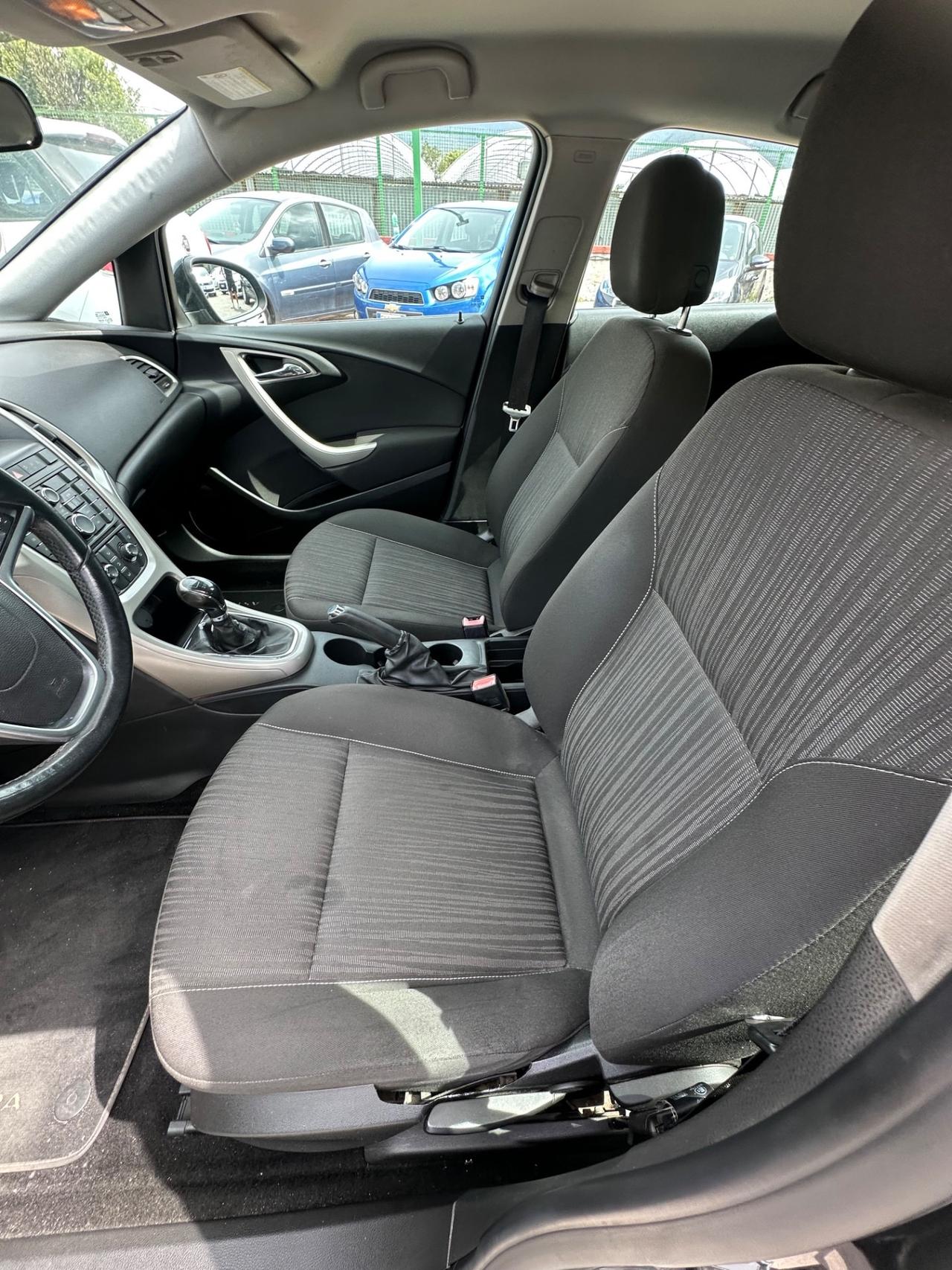 Opel Astra 1.4 Turbo 140CV 5 porte GPL Tech Cosmo