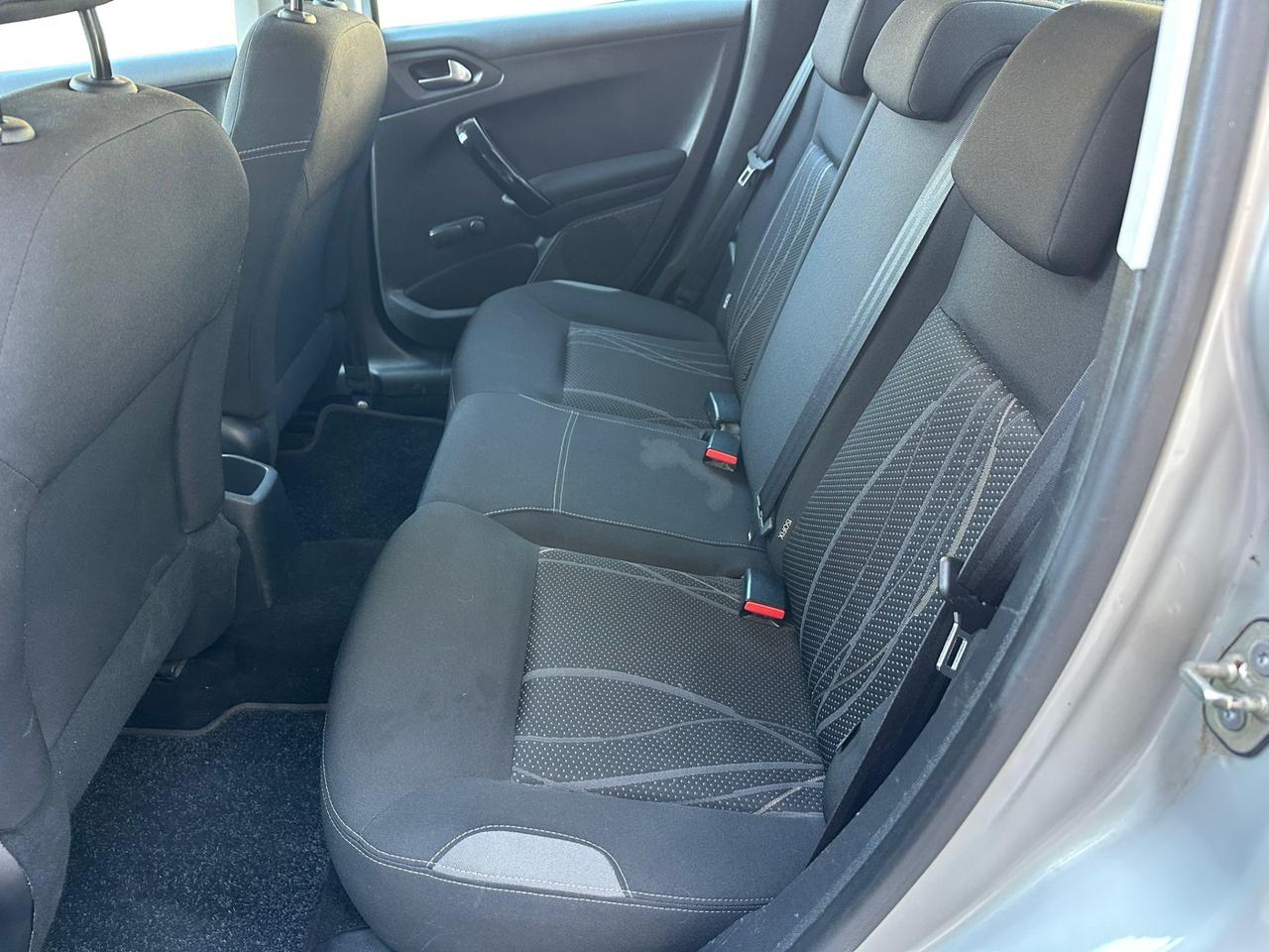 Peugeot 208 PureTech 68 5 porte Active Metano