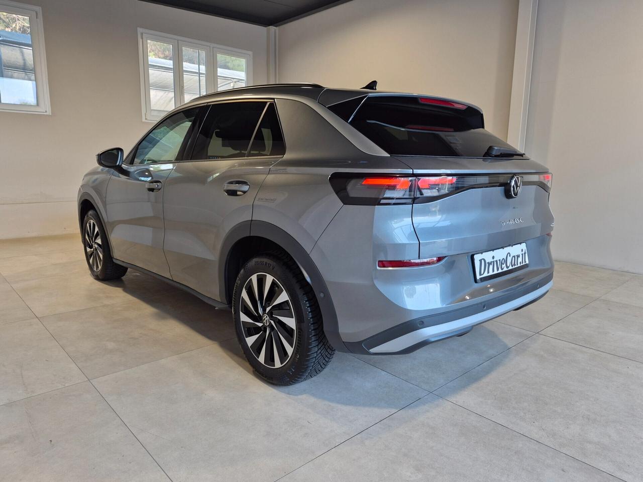 Volkswagen T-Roc 1.5 ETSI LIFE 116CV DSG LED NAVI C.17 APPLE CAR PLAY/ANDROID AUTO ACC LANE ASSIST VOLANTE/SEDILI RISCALDABILI WIRELESS