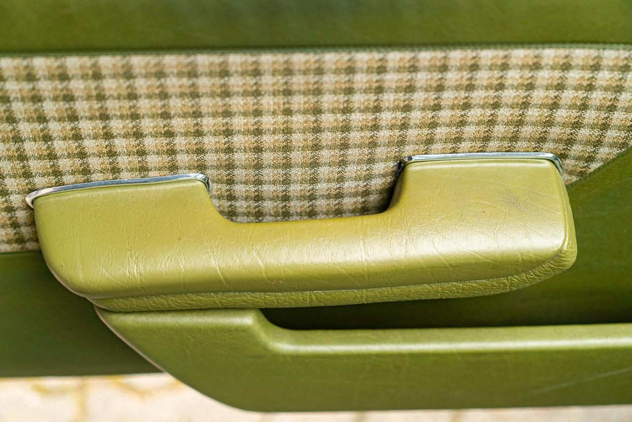 Mercedes-Benz SLC 500 - MER00322