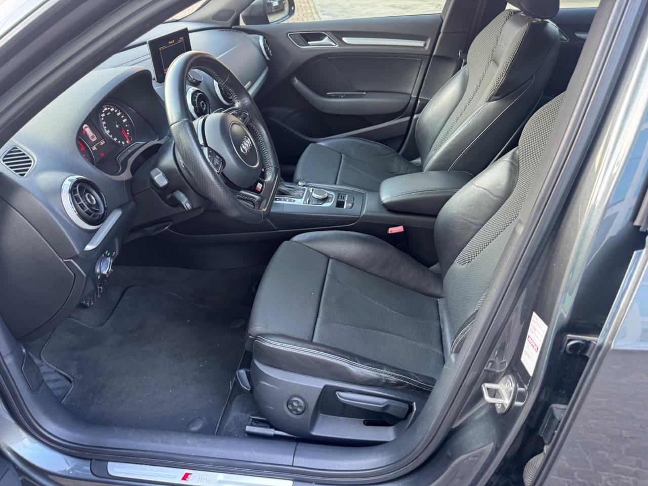 Audi A3 2.0 TDI 184CV quattro Stronic Sline