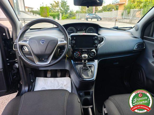 LANCIA Ypsilon 1.0 FireFly 5 porte S&S Hybrid Gold
