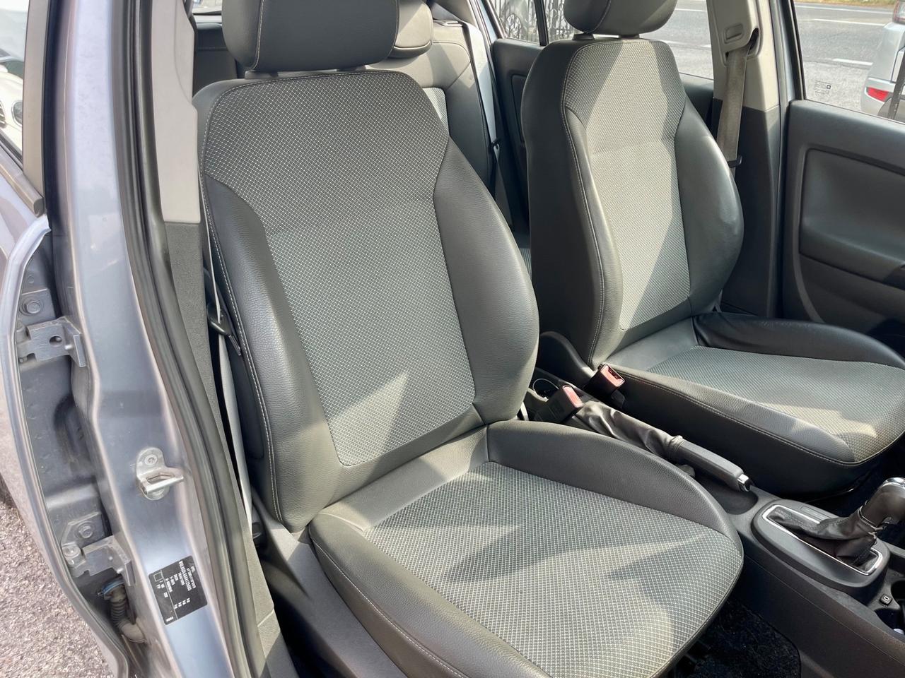 Opel Corsa 1.4 16V 5 porte Cosmo