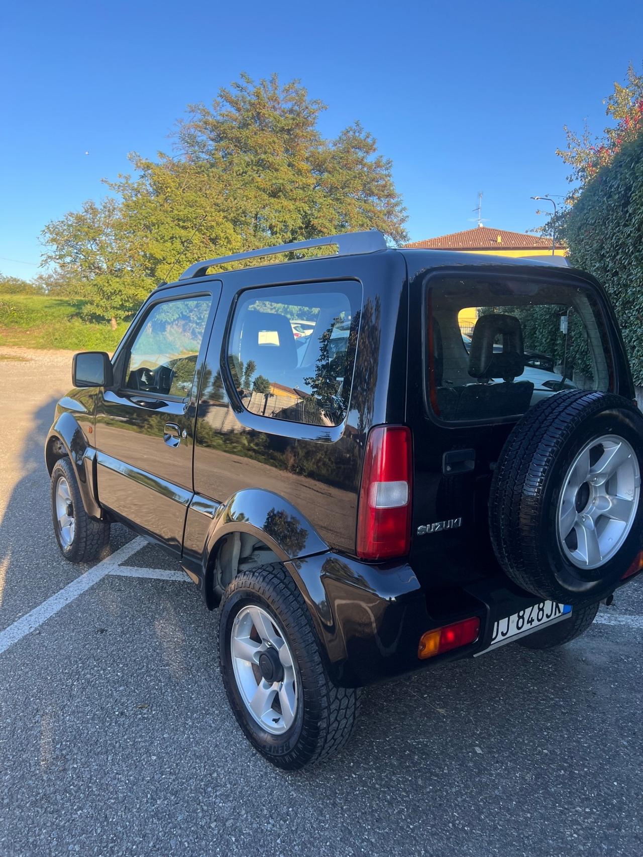 Suzuki Jimny 1.3i 16V cat 4WD JLX