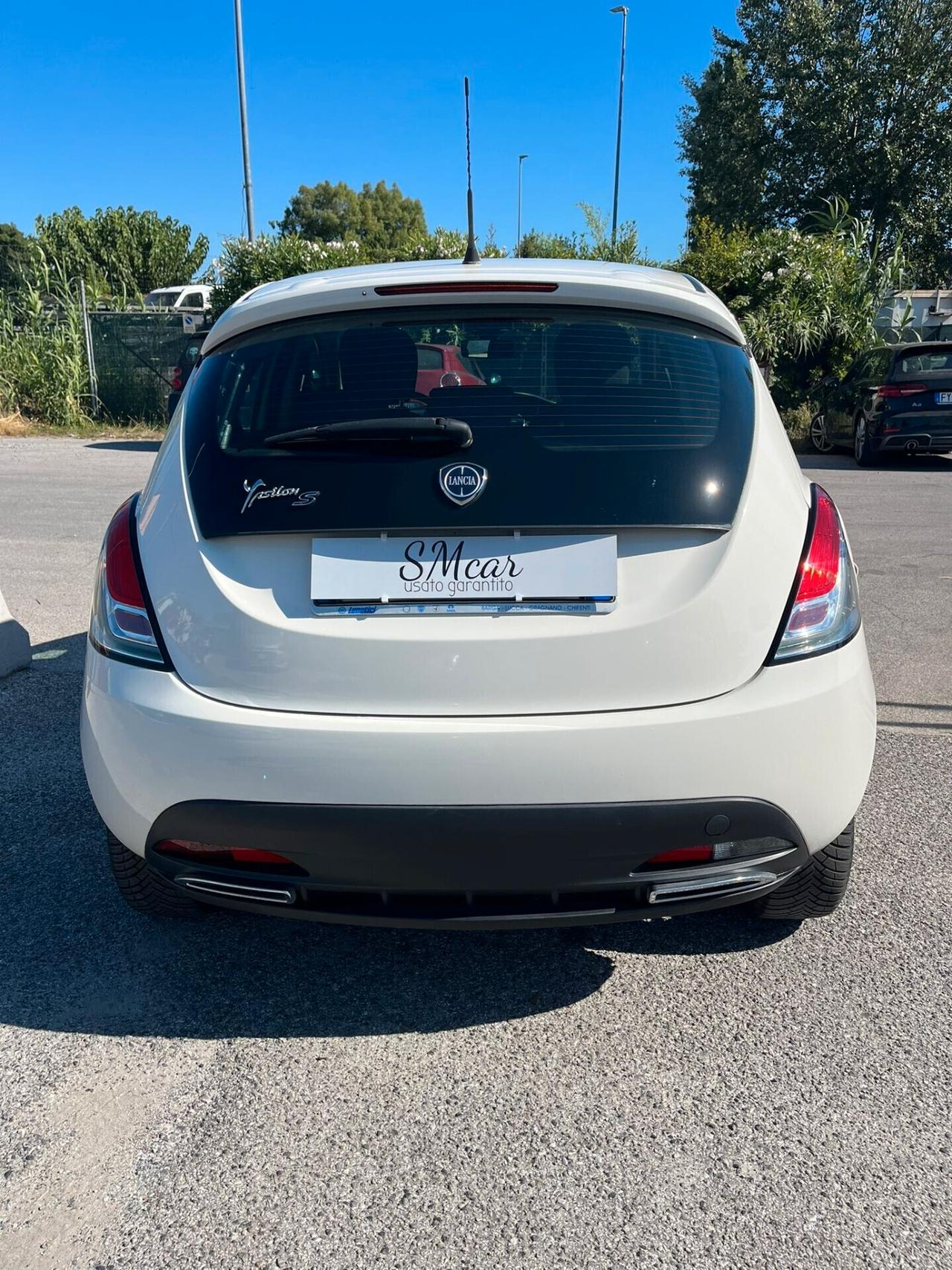 Lancia Ypsilon 1.2 69 CV 5 porte GPL Ecochic S Momodesign