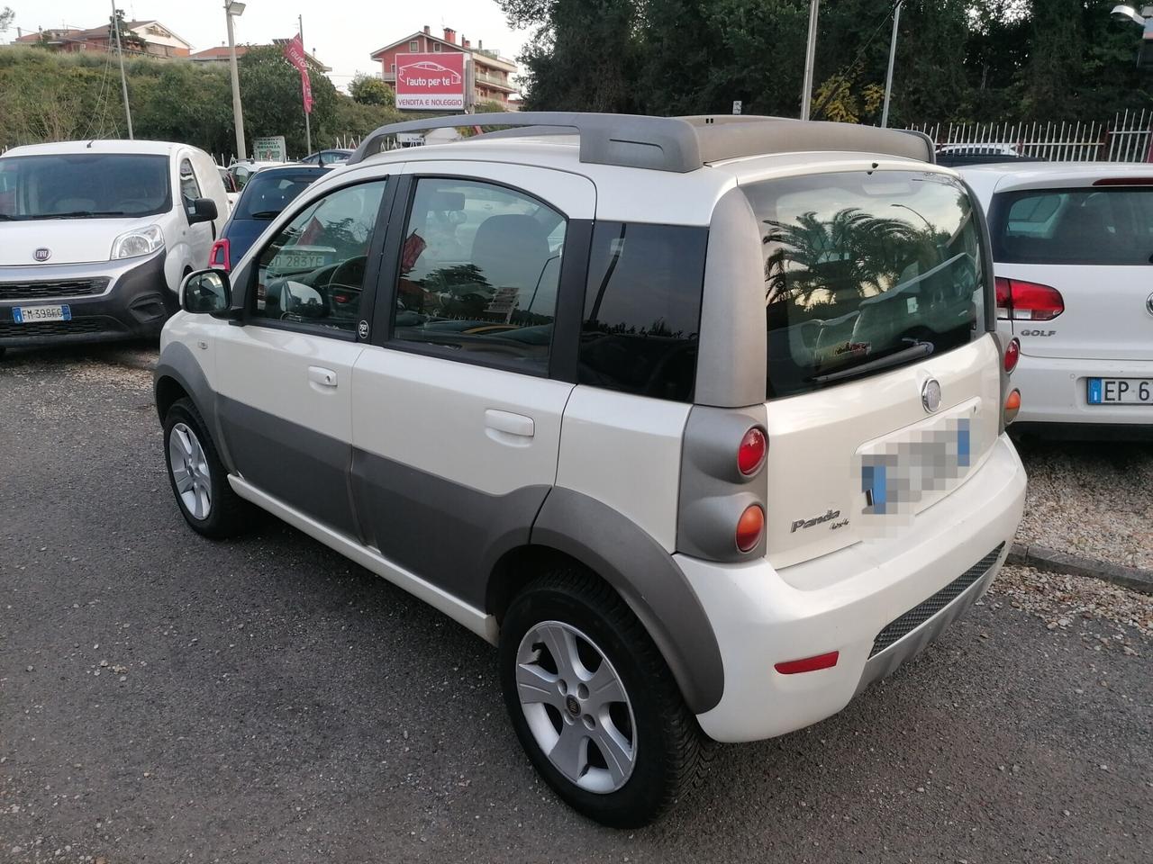 Fiat Panda 1.3 MJT 16V DPF 4x4 Climbing