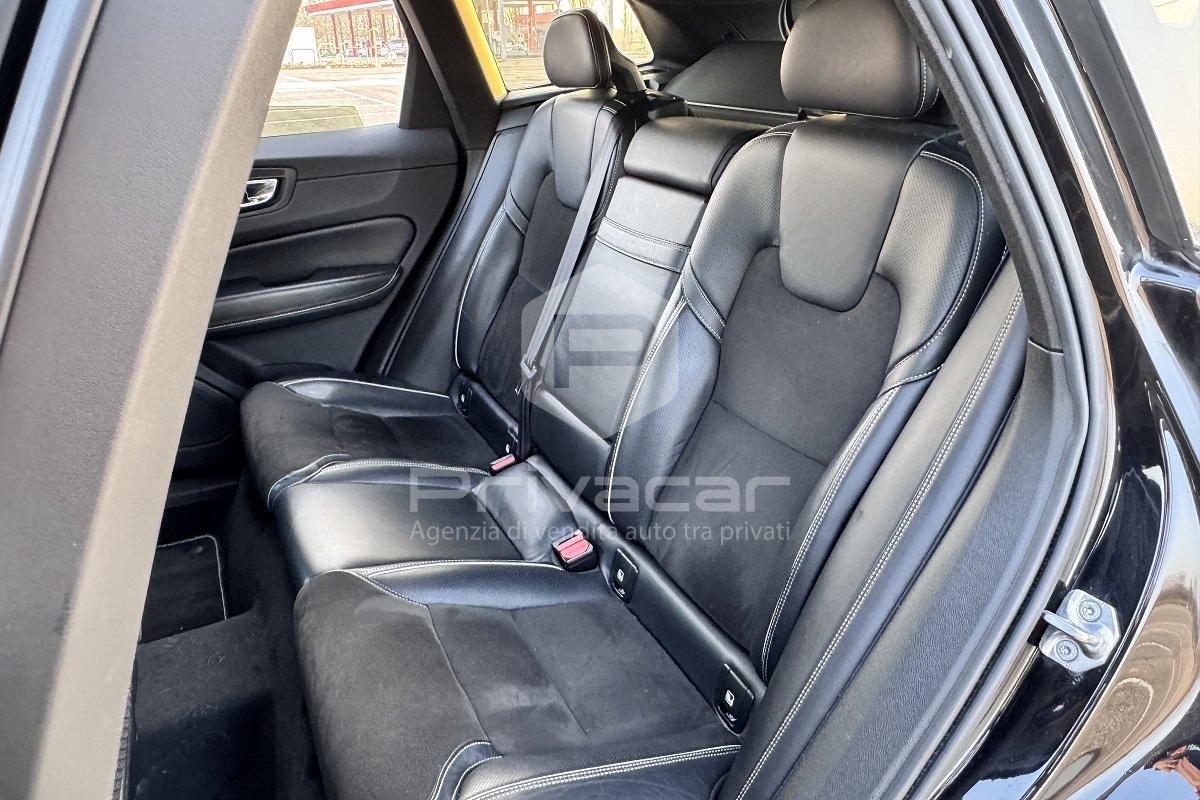 VOLVO XC60 D4 AWD Geartronic R-design