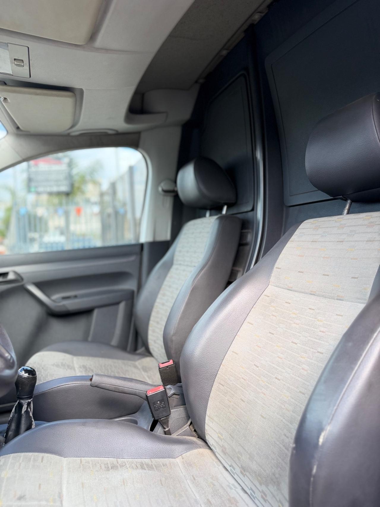 Volkswagen Caddy 2.0 Ecofuel 5p. Comfortline Maxi