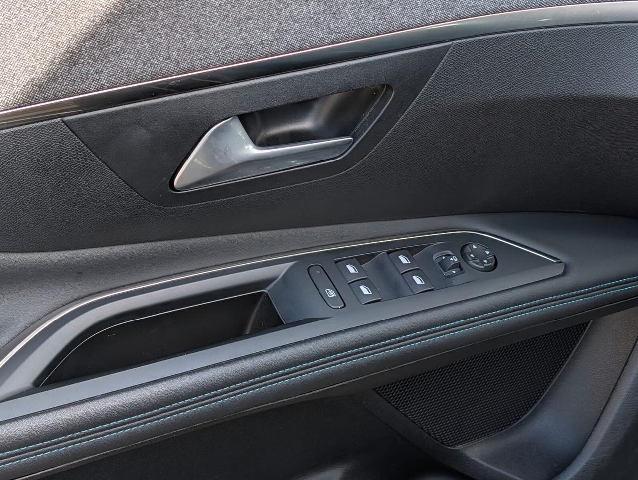 Peugeot 3008 BlueHDi 130 S&S Allure Pack