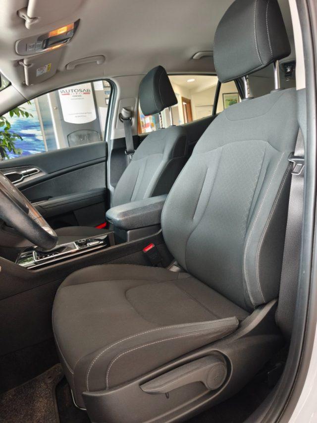 KIA Sportage 1.6 CRDi MHEV DCT Automatic Business Navi