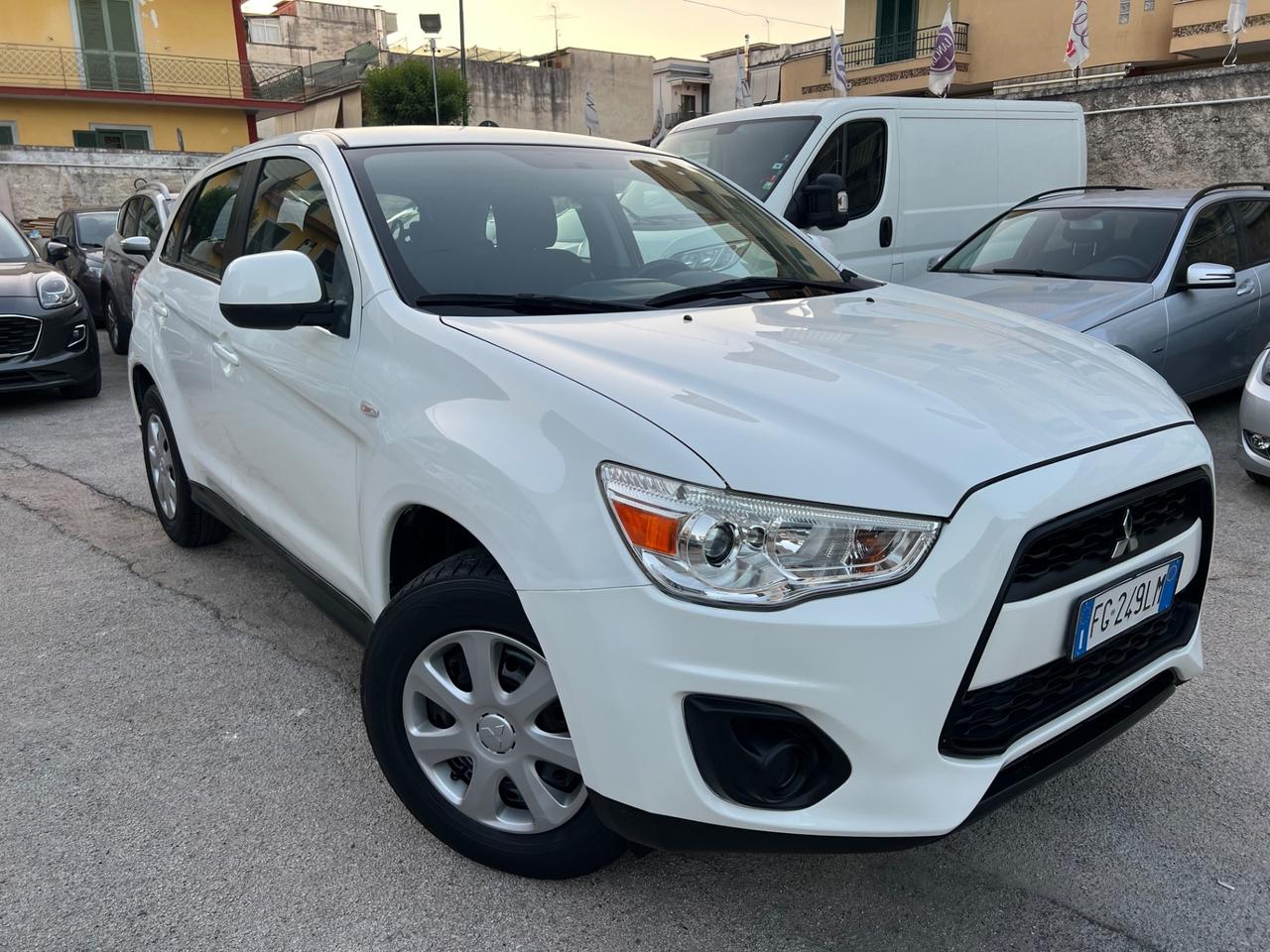 Mitsubishi ASX 1.6 2WD Instyle Panoramic