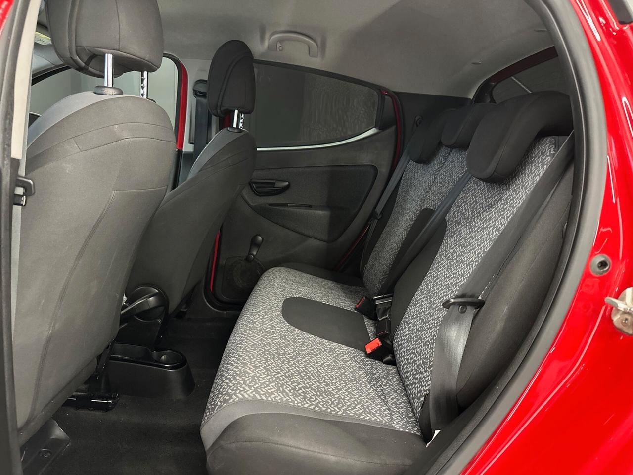 Lancia Ypsilon 1.0 70 CV S&S Hybrid Gold 2022