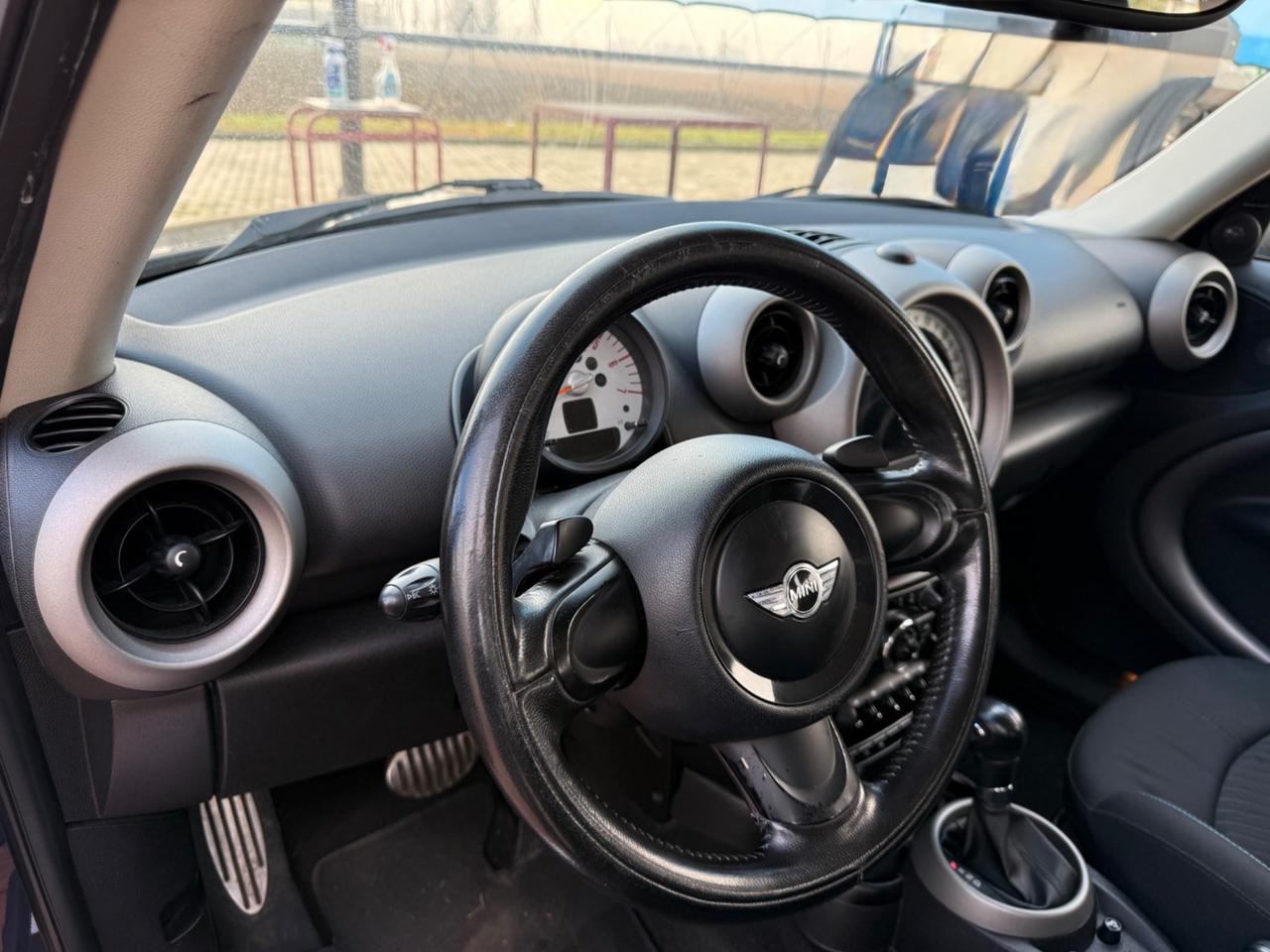 Mini Cooper Countryman 2.0 SD ALL4 X NEOPATENTATI.