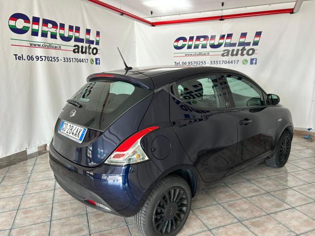 LANCIA Ypsilon 1.2 69 CV 5 porte GPL Ecochic Silver